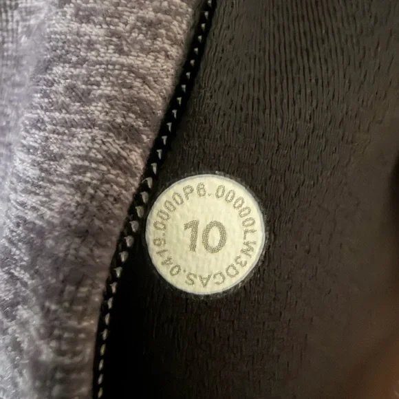 Lululemon long sleeve camo top - Picture 5 of 7